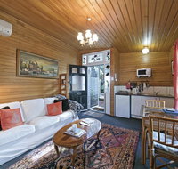 Hillside Country Retreat - Kawana Tourism