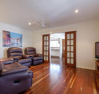Home at Southside Central - Kawana Tourism