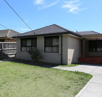 Isle of Serenity Charming House - Kawana Tourism