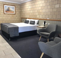 Jacaranda Country Motel - Kawana Tourism