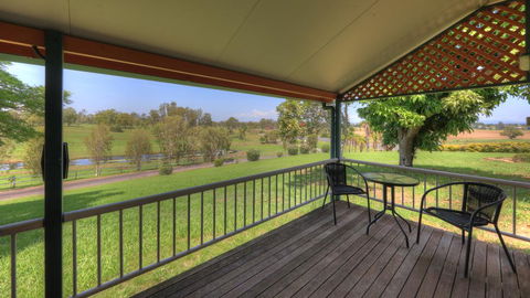 Jacaranda Motor Lodge - Kawana Tourism 2