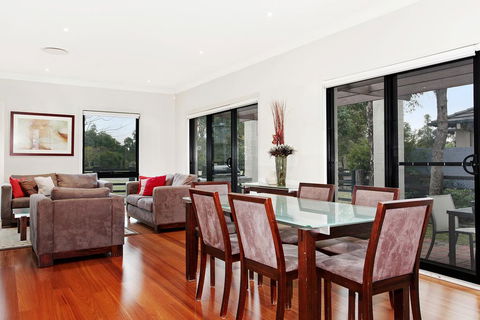 Jacarandas Parkview - Kawana Tourism 1