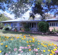 James Farmhouse - Kawana Tourism