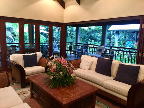 Janbal Retreat - Kawana Tourism 1