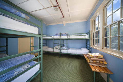 Jenolan Caves House - Kawana Tourism 1