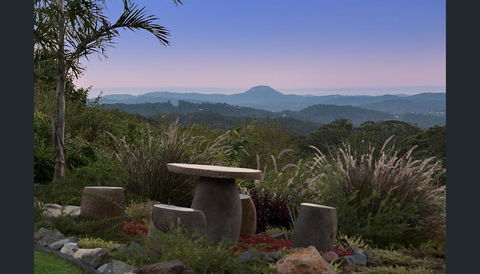 Jetavana Grove - Kawana Tourism 3