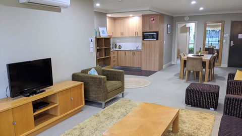 Jewel In The Crowne - Kawana Tourism 2