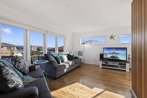 Jubilee Ave 10, Ulladulla - Kawana Tourism 0