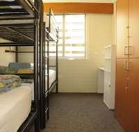 Kangaroo Inn - Kawana Tourism