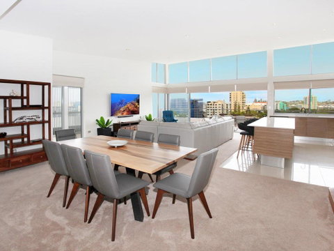 Karmasea 43 By G1 Holidays - Kawana Tourism 1