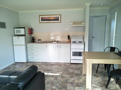 King's Point Retreat - Kawana Tourism 2