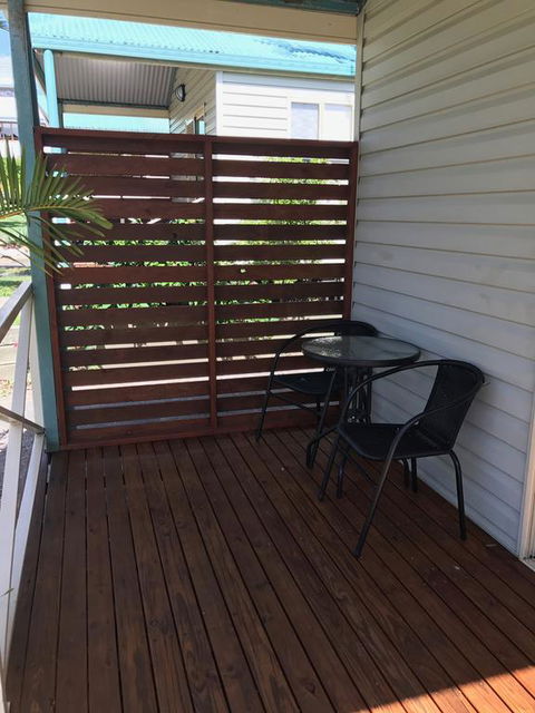 Kingfisher Caravan Park - Kawana Tourism 3