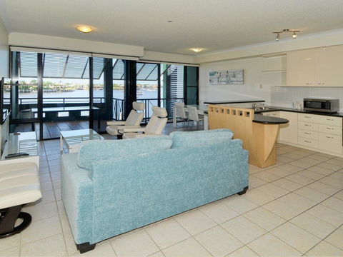 Kirribilli 13 - 2 BDRM Riverview Apartment - Kawana Tourism 0