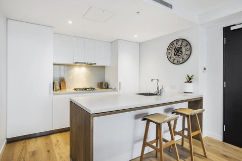 KOZYGURU FORTITUDE VALLEY 2 BED DESIGNER APT + FREE PARKING QFV179-803 - Kawana Tourism 3