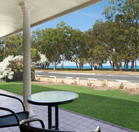 Large family waterfront home with room for a boat - Welsby Pde Bongaree - Kawana Tourism