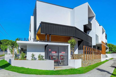 Large Space 2 BED APT Near Brisbane Airport - Kawana Tourism 0