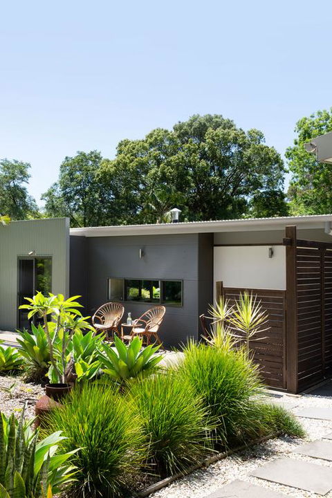 Lily Pad At Byron Bay - Kawana Tourism 3