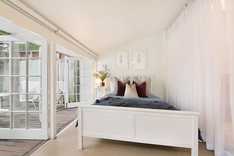 Luxury Designer Paddington Cottage + FREE WIFI - Kawana Tourism 0