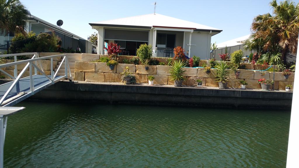 Nudgee Beach QLD Kawana Tourism