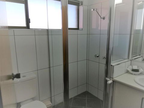 Macintyre Motor Inn - Kawana Tourism 1