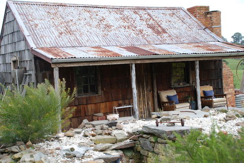 Mancuso Country Cottage Retreat - Kawana Tourism 2