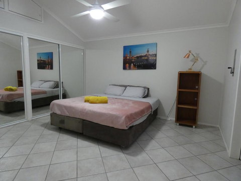 Maroochy River Apartment - Kawana Tourism 3