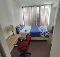 Mascot Clean Bedroom - Kawana Tourism