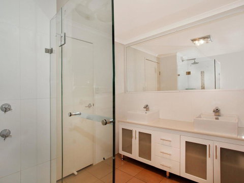 Mayfield 23 - 5 BDRM Home With Pool - Kawana Tourism 1