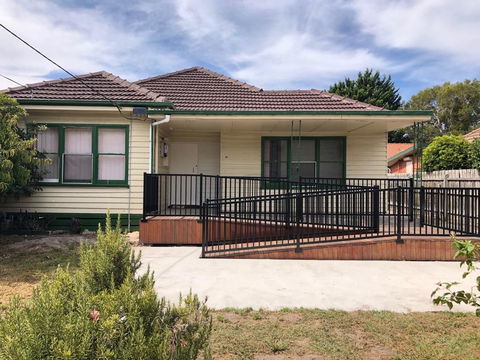 Melbourne Short Stay - Clayton Station, Monash Uni, Hospital - Kawana Tourism 0