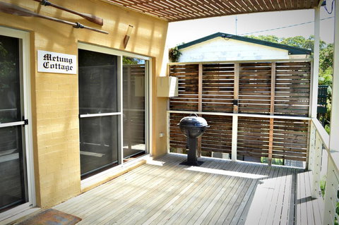 Metung Cottage - Kawana Tourism 1
