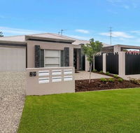Michael's place Brand new unit close to Uni  CBD - Kawana Tourism