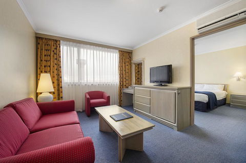 Mid City Motel Warrnambool - Kawana Tourism 1