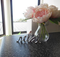 Modern Hobart Apartment with Stunning Views - Kawana Tourism