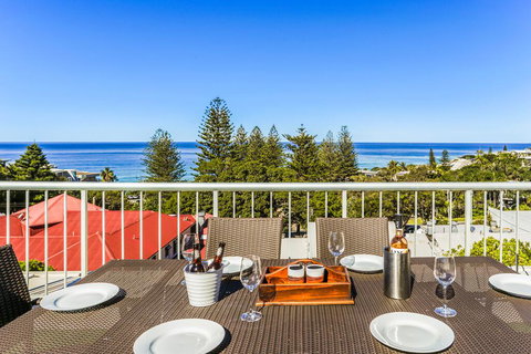 Modern Penthouse With Private Rooftop Terrace - Kawana Tourism 0
