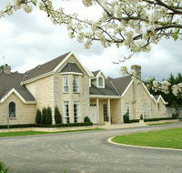 Montfort Manor - Kawana Tourism