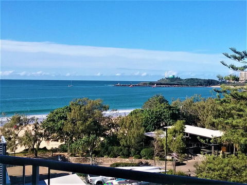 Mooloolaba Beachfront Apartment - Kawana Tourism 0