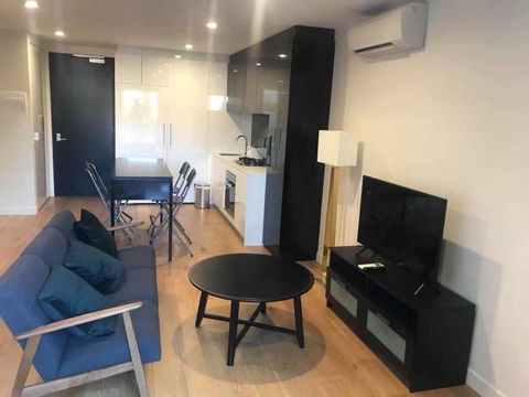 Morden Apartment In The Heart Of Howthorn East - Kawana Tourism 0