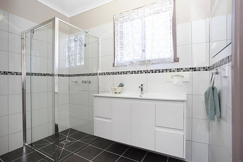 Motel Stawell - Kawana Tourism 1