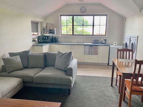 Mudgee Apartments On Church Street - Kawana Tourism 1