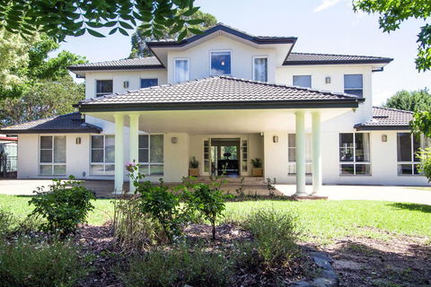 Mudgee Country Grandeur Home - Kawana Tourism 0