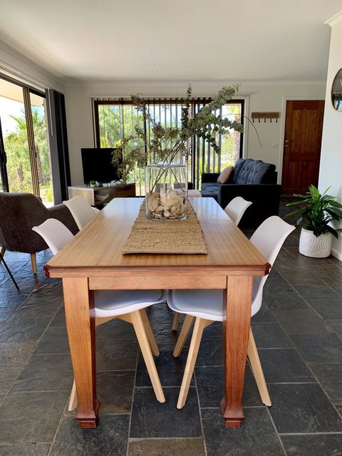 Nepean View - Kawana Tourism 3