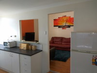 Book Boulder Accommodation Vacations Kawana Tourism Kawana Tourism