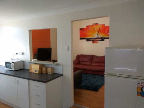 Forrest St Apartments - Kawana Tourism 0
