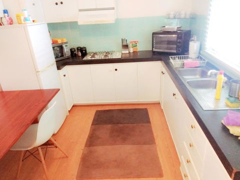 Forrest St Apartments - Kawana Tourism 3
