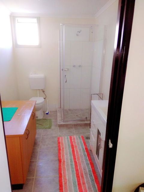 Forrest St Apartments - Kawana Tourism 11