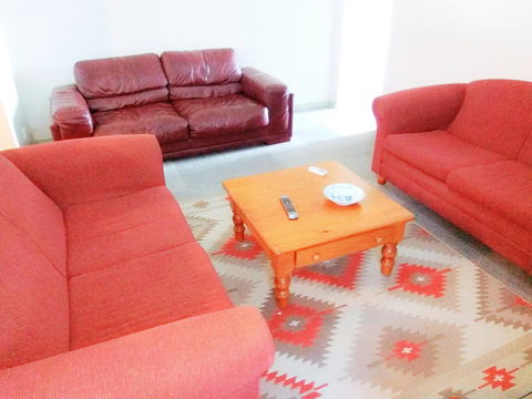 Forrest St Apartments - Kawana Tourism 13