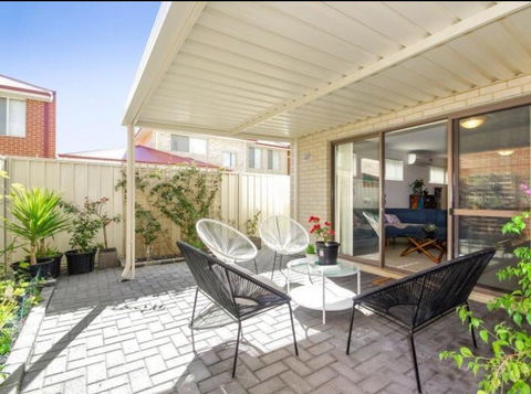 Holiday Home Near Perth City / Airport / Stadium / Casino - Kawana Tourism 18