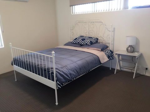 Holiday Home Near Perth City / Airport / Stadium / Casino - Kawana Tourism 14