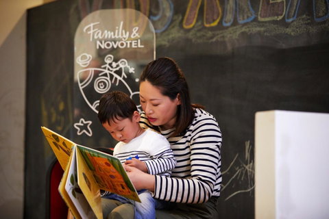 Novotel Perth Langley - Kawana Tourism 17