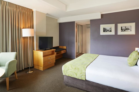 Novotel Perth Langley - Kawana Tourism 35